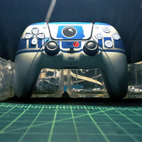 Plucky Droid (PS5)