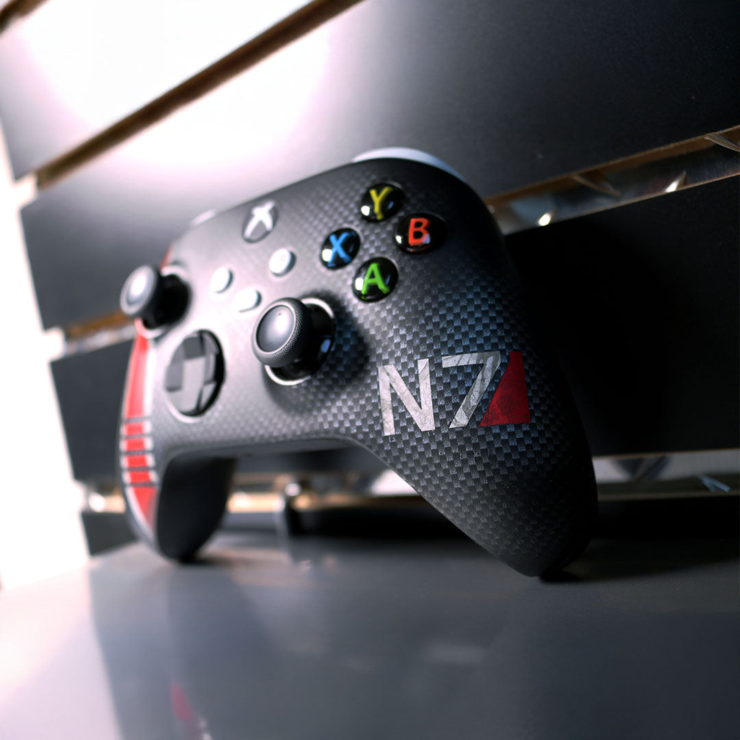 Custom Airbrush Hydrodip Controller Microsoft Xbox Series X - Xbox One S - N7 Carbon Mass Effect