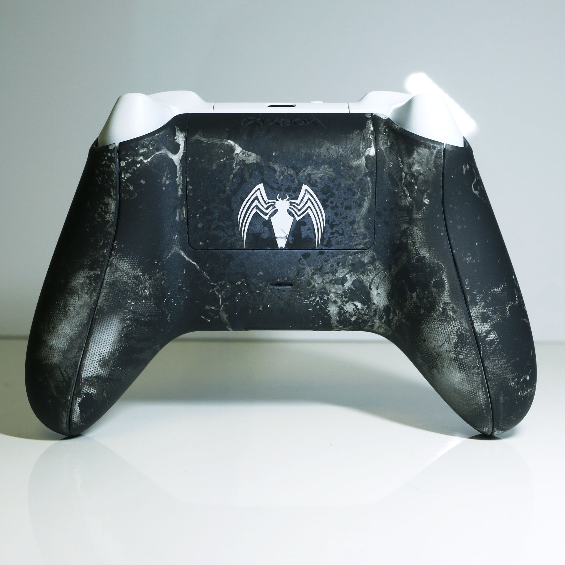 Custom Airbrush Controller Microsoft Xbox Series X - Xbox One S - Venomous Symbiote Venom Spiderman