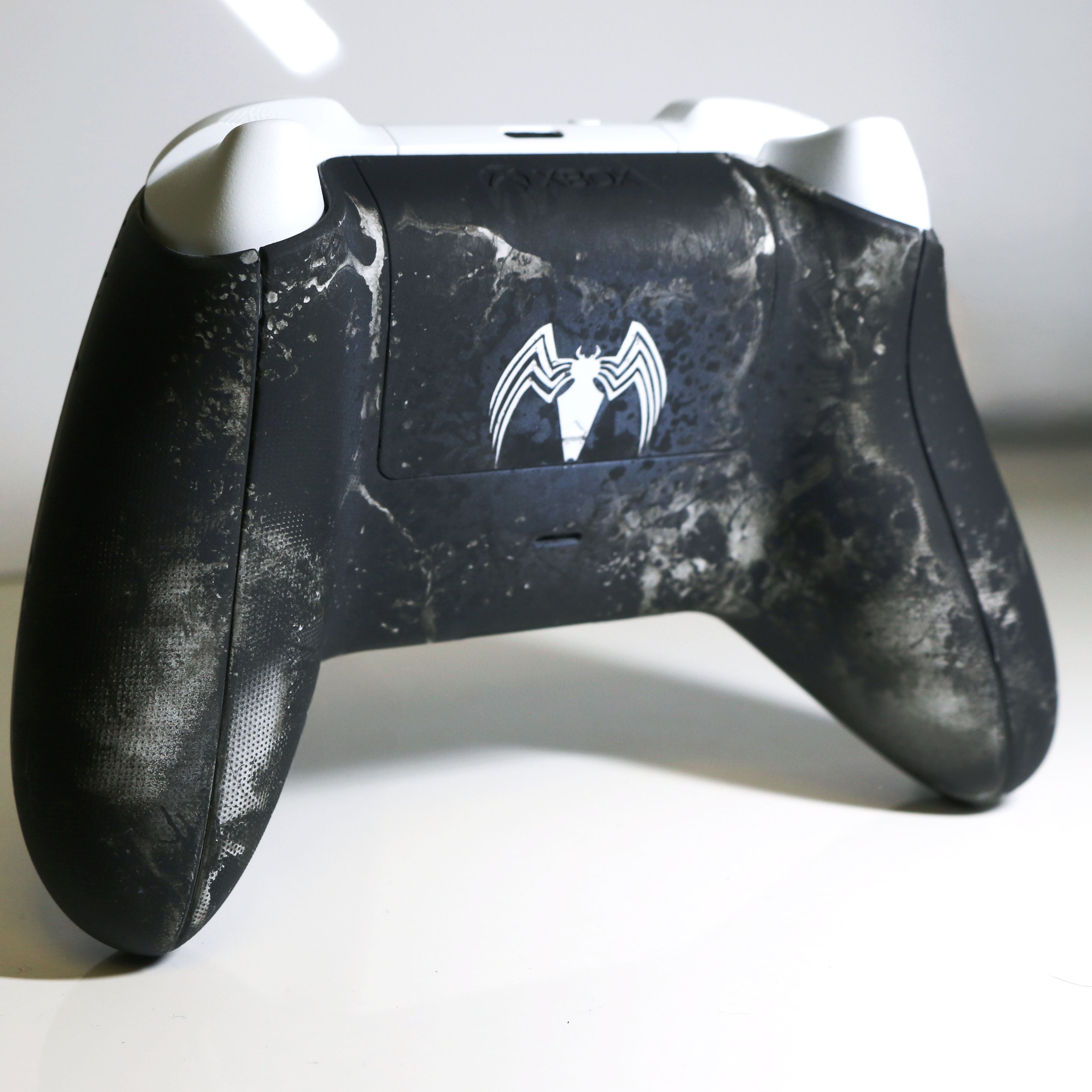 Venomous Symbiote – Xbox Series X | One S – Custom Controller