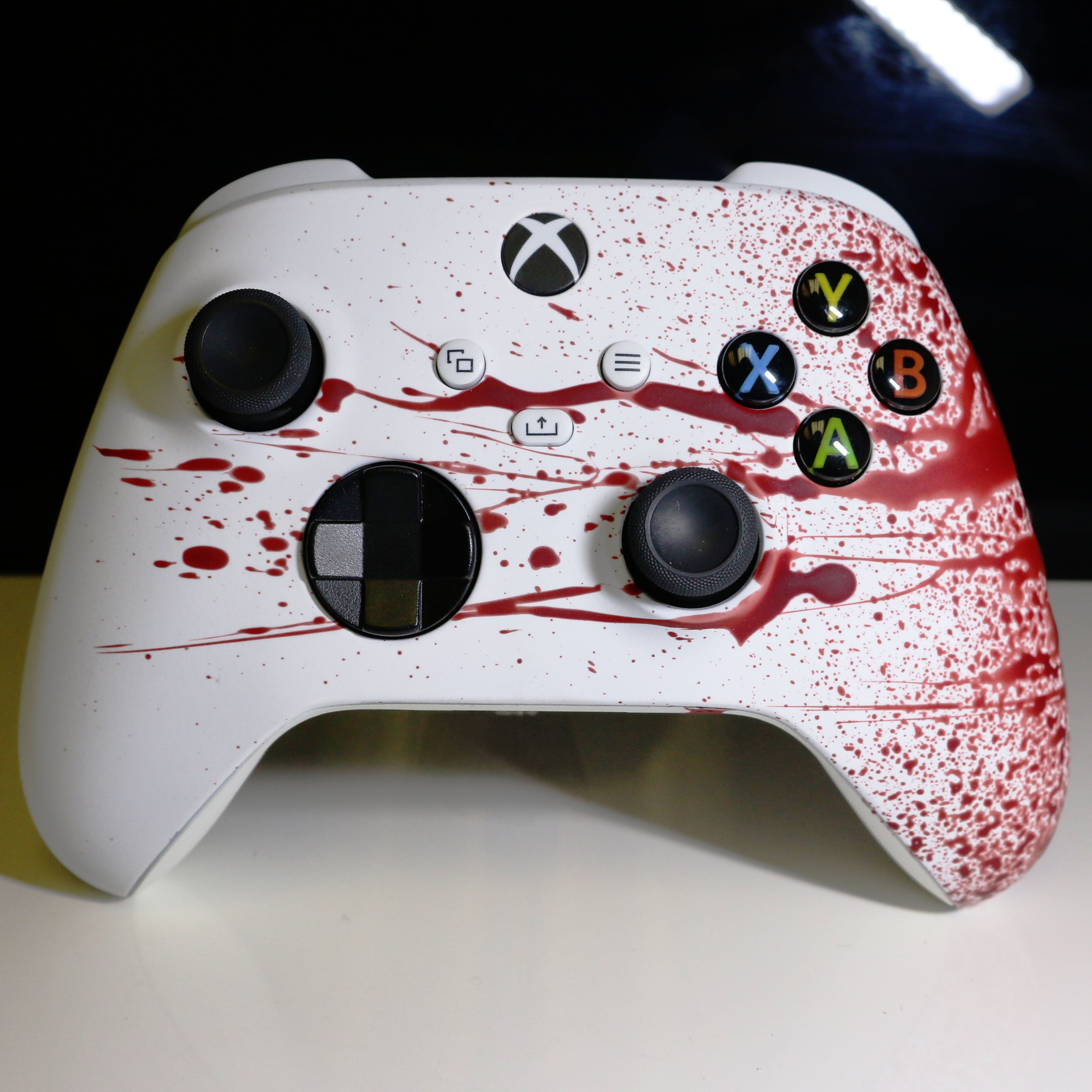 Custom Airbrushed Controller Microsoft Xbox Series X - Xbox One S - Blood Splatter Gore Red White Horror Killer