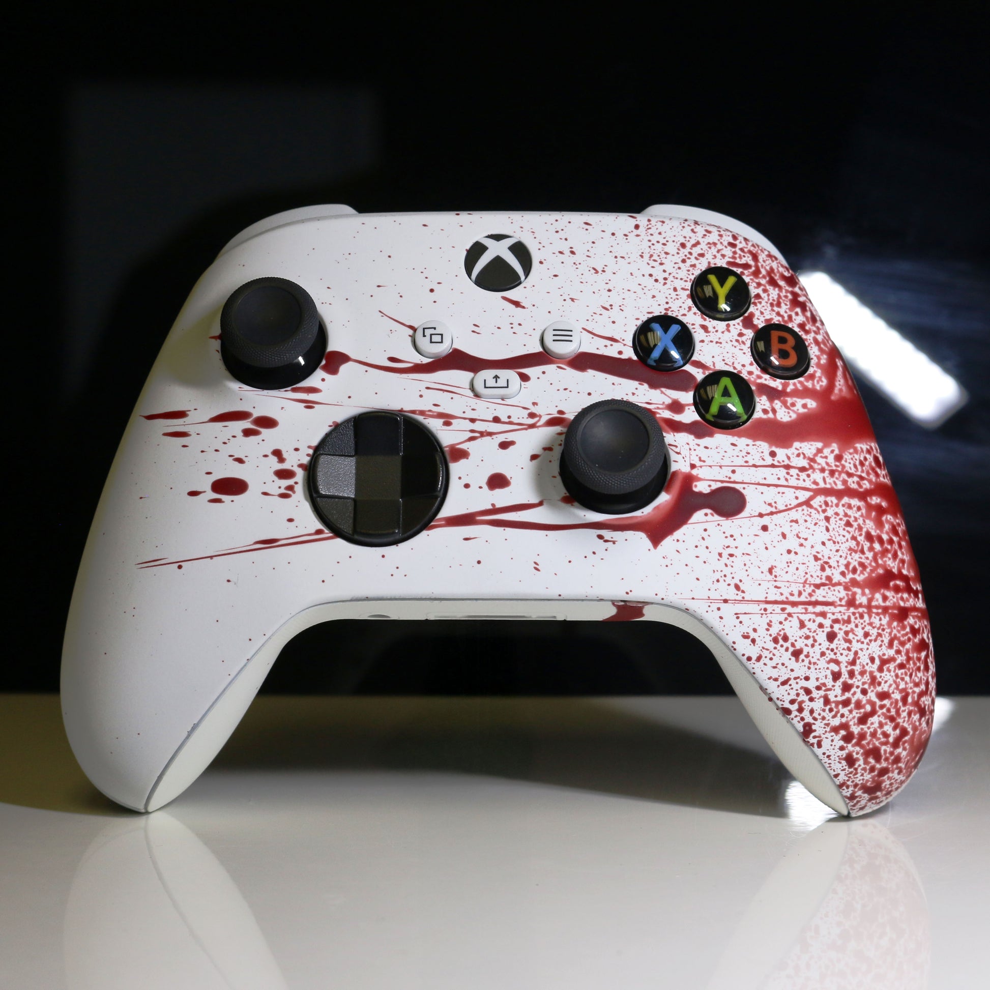 Custom Airbrushed Controller Microsoft Xbox Series X - Xbox One S - Blood Splatter Gore Red White Horror Killer