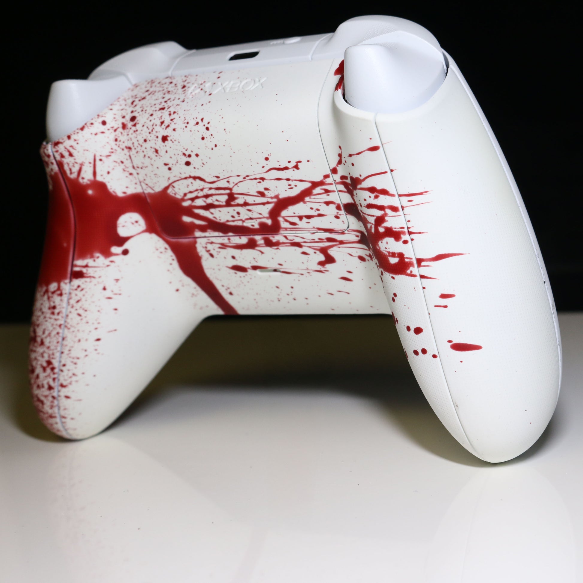 Custom Airbrushed Controller Microsoft Xbox Series X - Xbox One S - Blood Splatter Gore Red White Horror Killer