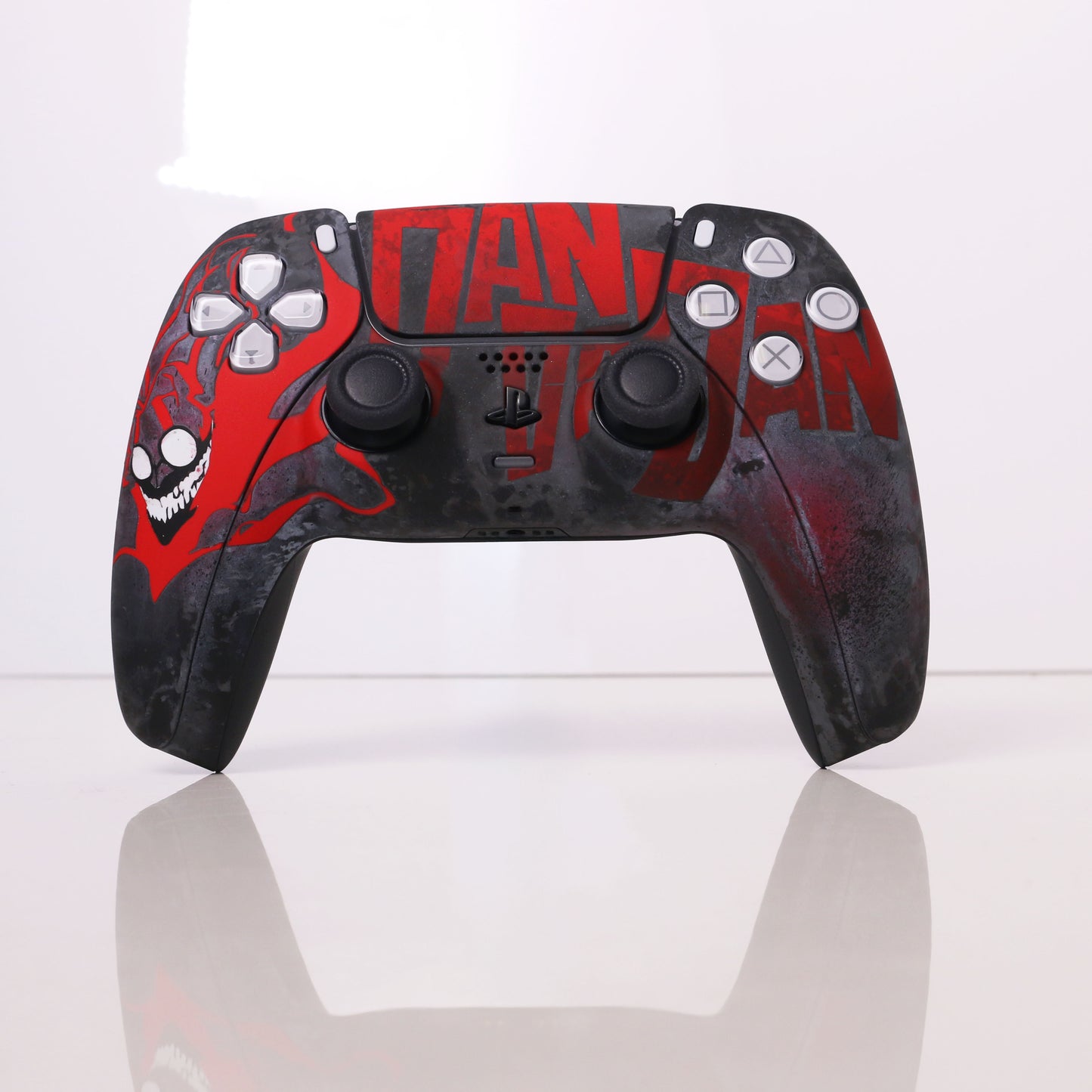 Custom Airbrush Painted Sony PlayStation 5 PS5 - Anime Dandadan Animation action Cool