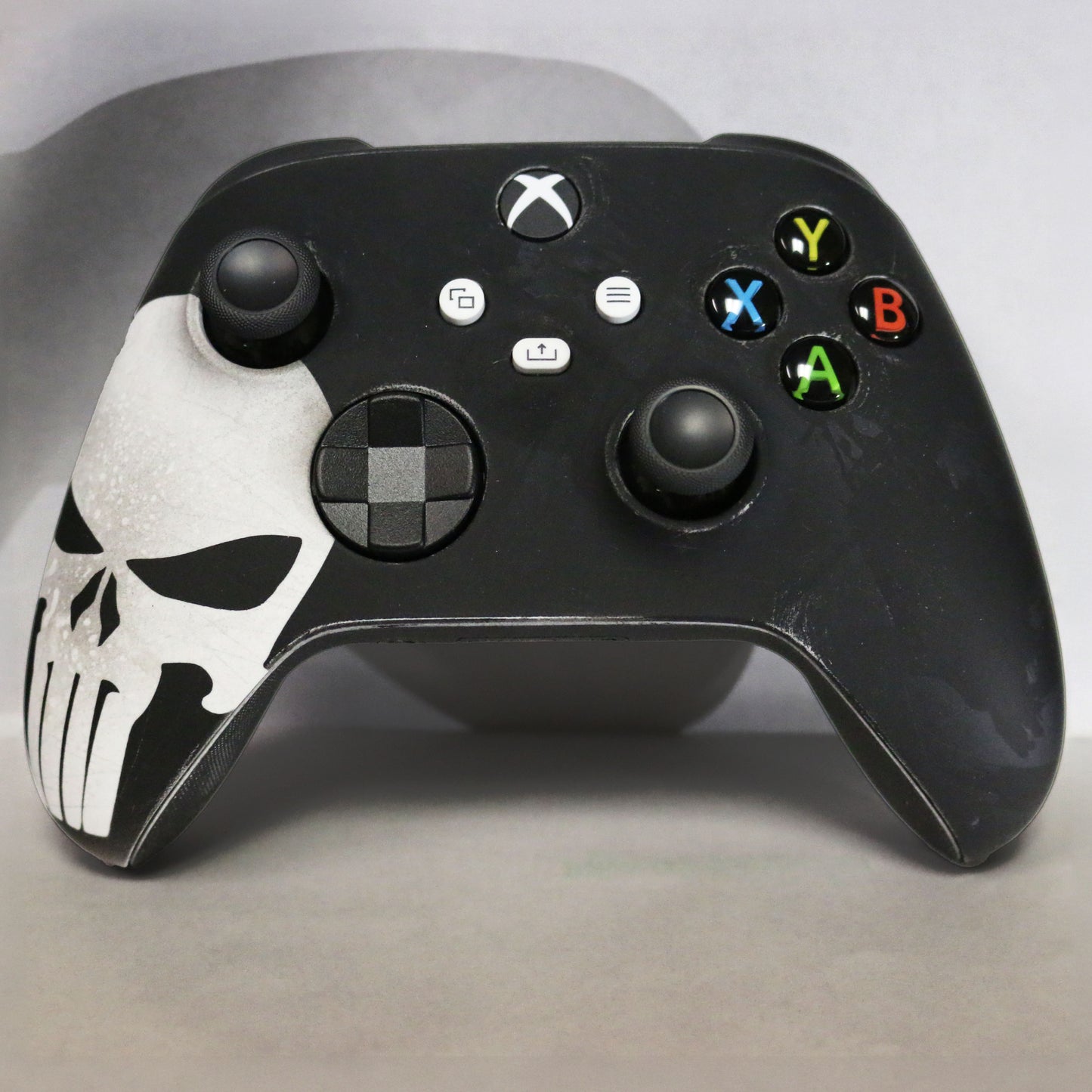 Custom Airbrush Controller Microsoft Xbox Series X - Xbox One S - Punisher Skull White Black Superhero