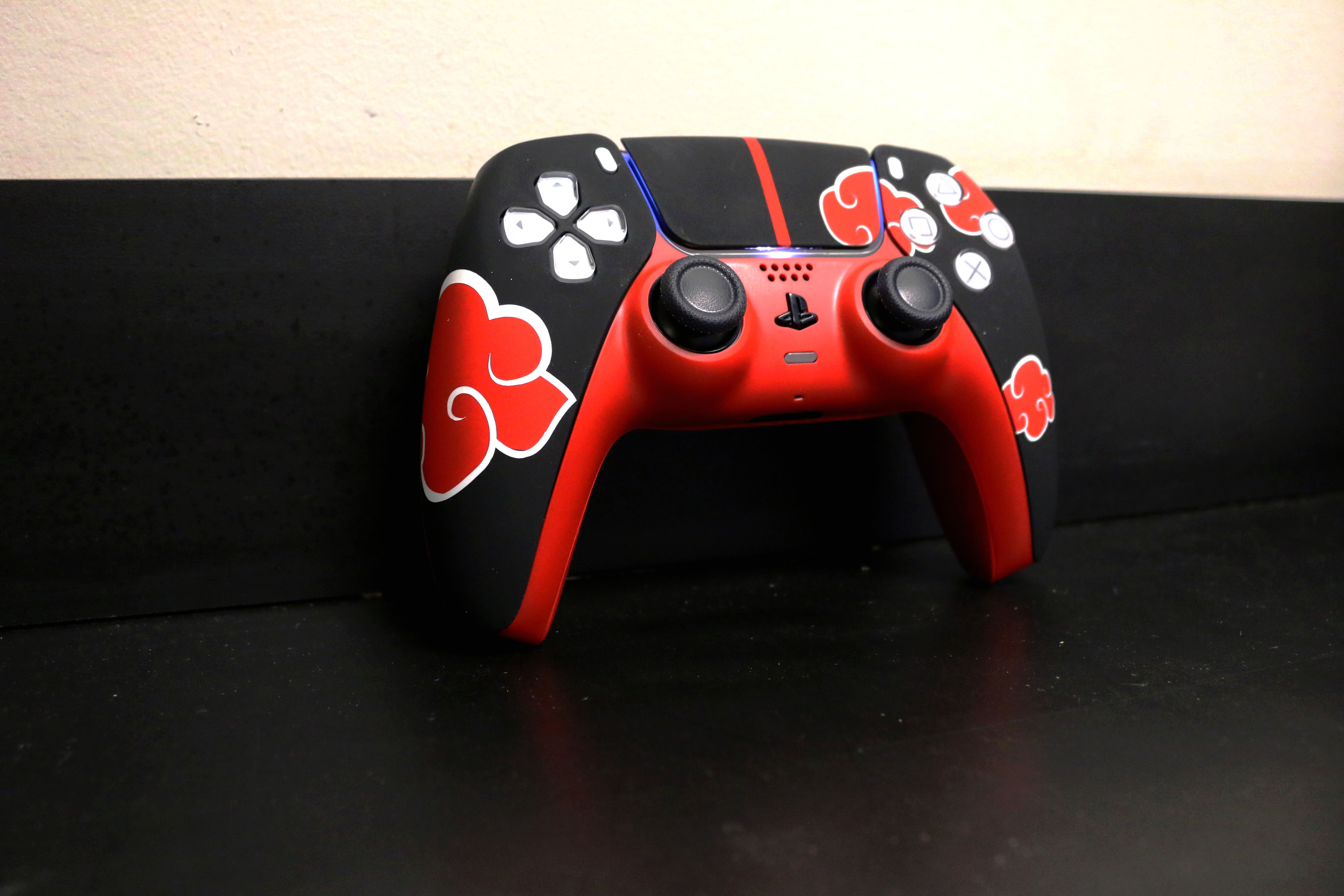 Custom Airbrush Controller Sony Playstation 5 PS5 - Shinobi Dawn Anime Akatsuki Villains Ninja Red Cloud PS5 Controller Skin | Black & Red DualSense Custom Vinyl Wrap | Anime-Inspired Gaming Controller Decal