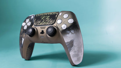 Custom Airbrush Painted Sony PlayStation 5 PS5 - Expedition 33 Painter French Mime Baguette Video Game RPG