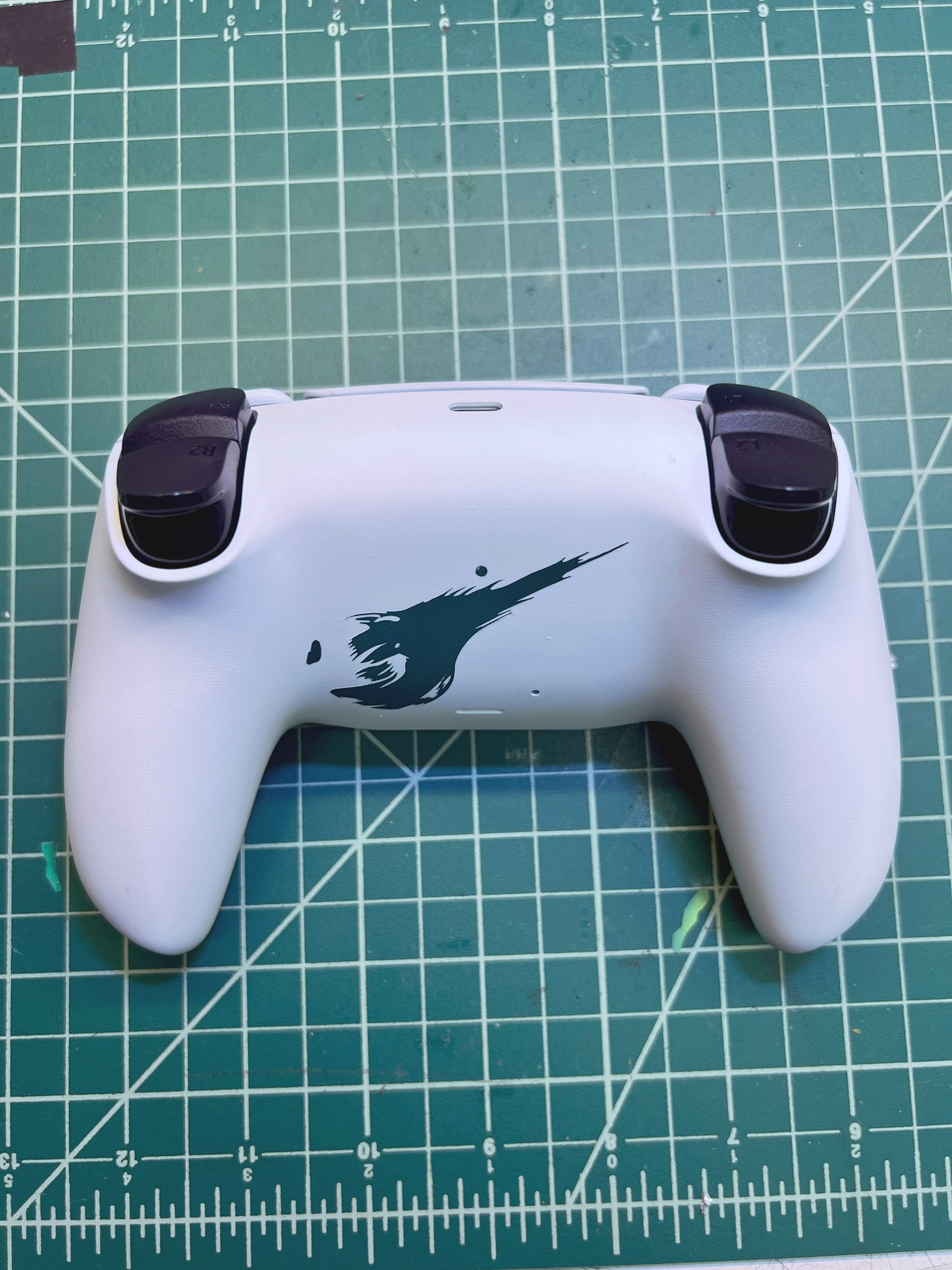 Custom Airbrush Painted Sony PlayStation 5 PS5 - Video Game Final Fantasy Coud Sepiroth RPG Epic