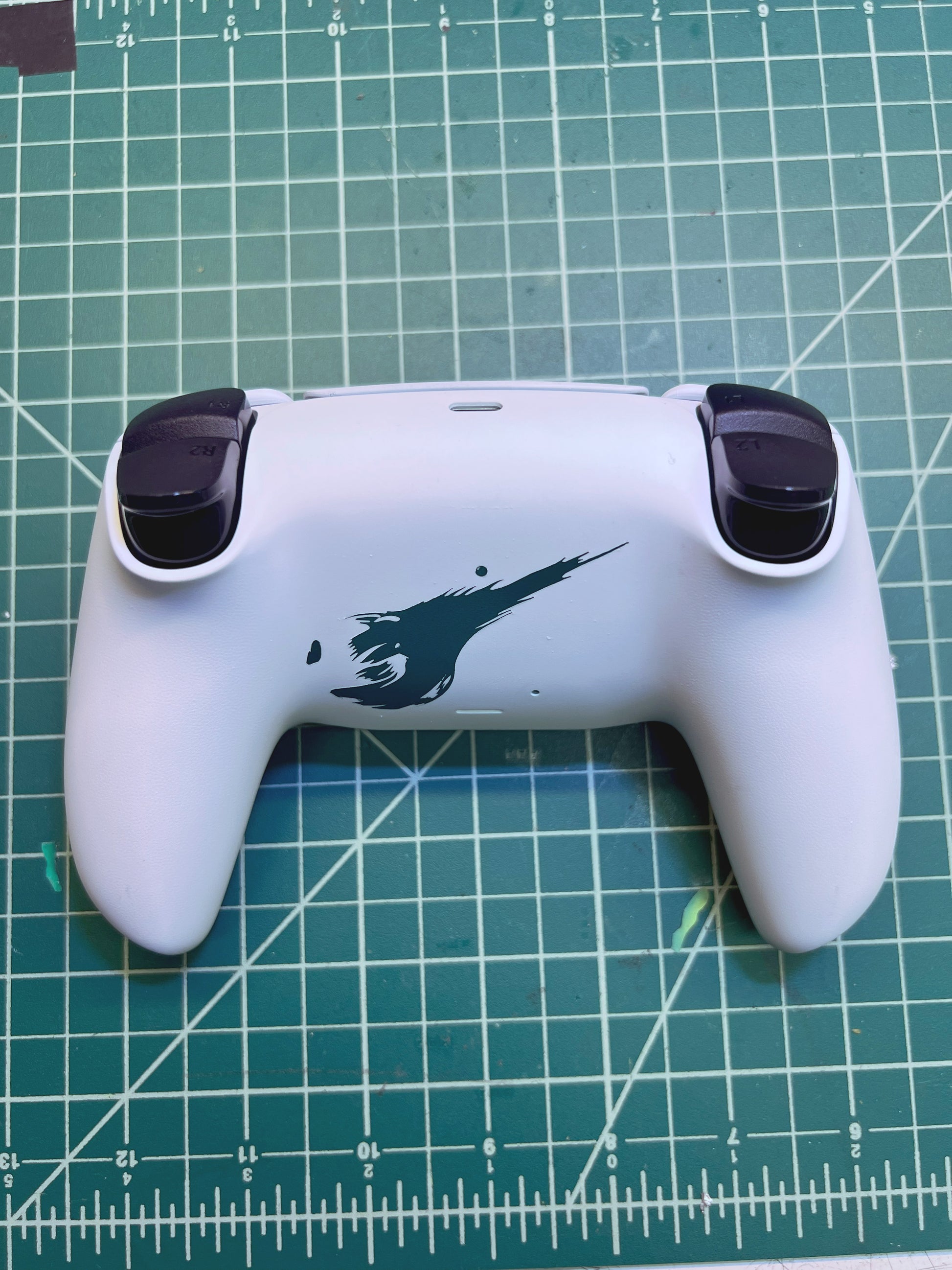 Custom Airbrush Painted Sony PlayStation 5 PS5 - Video Game Final Fantasy Coud Sepiroth RPG Epic