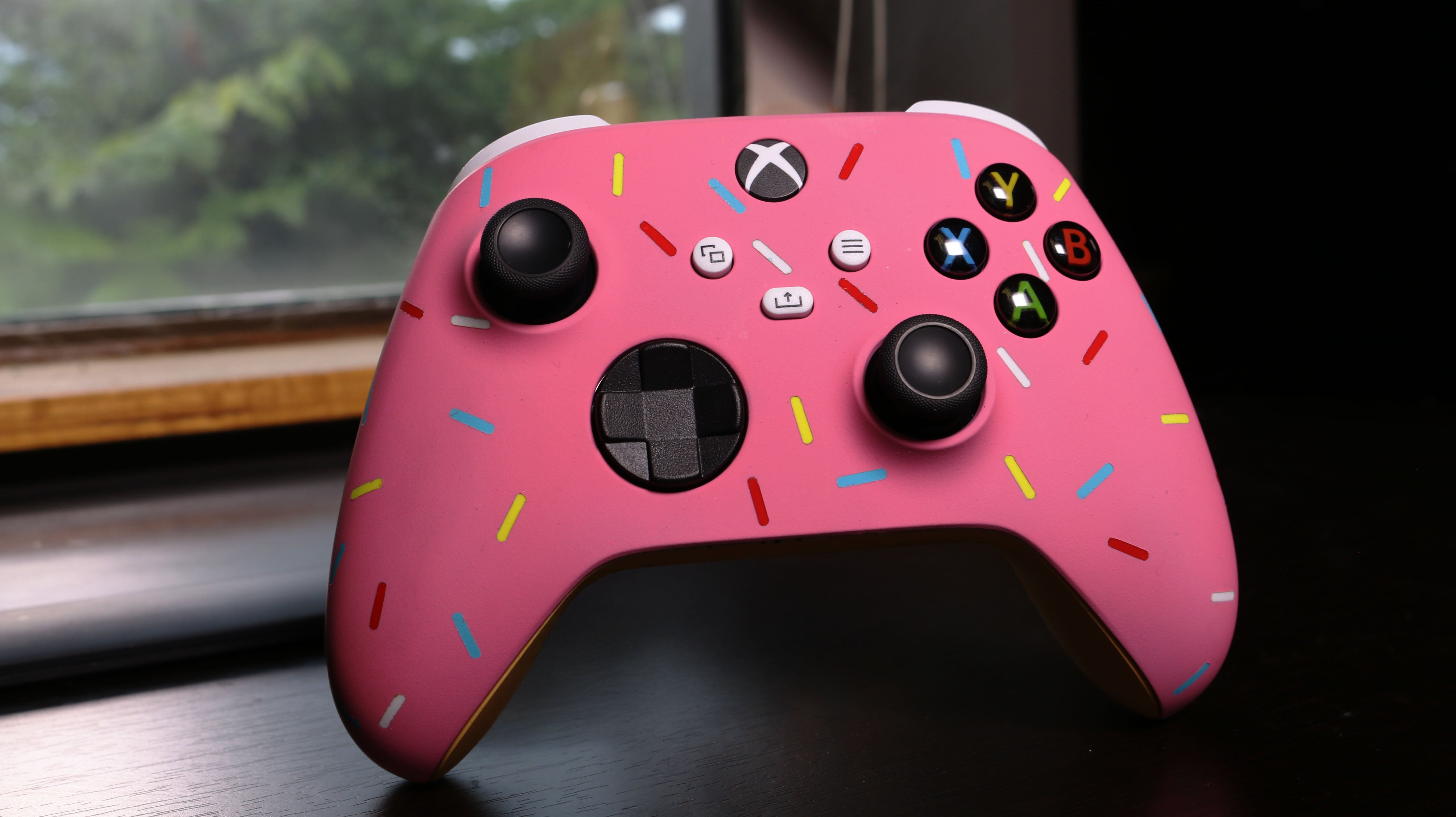 Custom Airbrushed Controller Microsoft Xbox Series X - Xbox One S - Glazed Fresh Donut Homer Food Pastry Sprinkles Pink