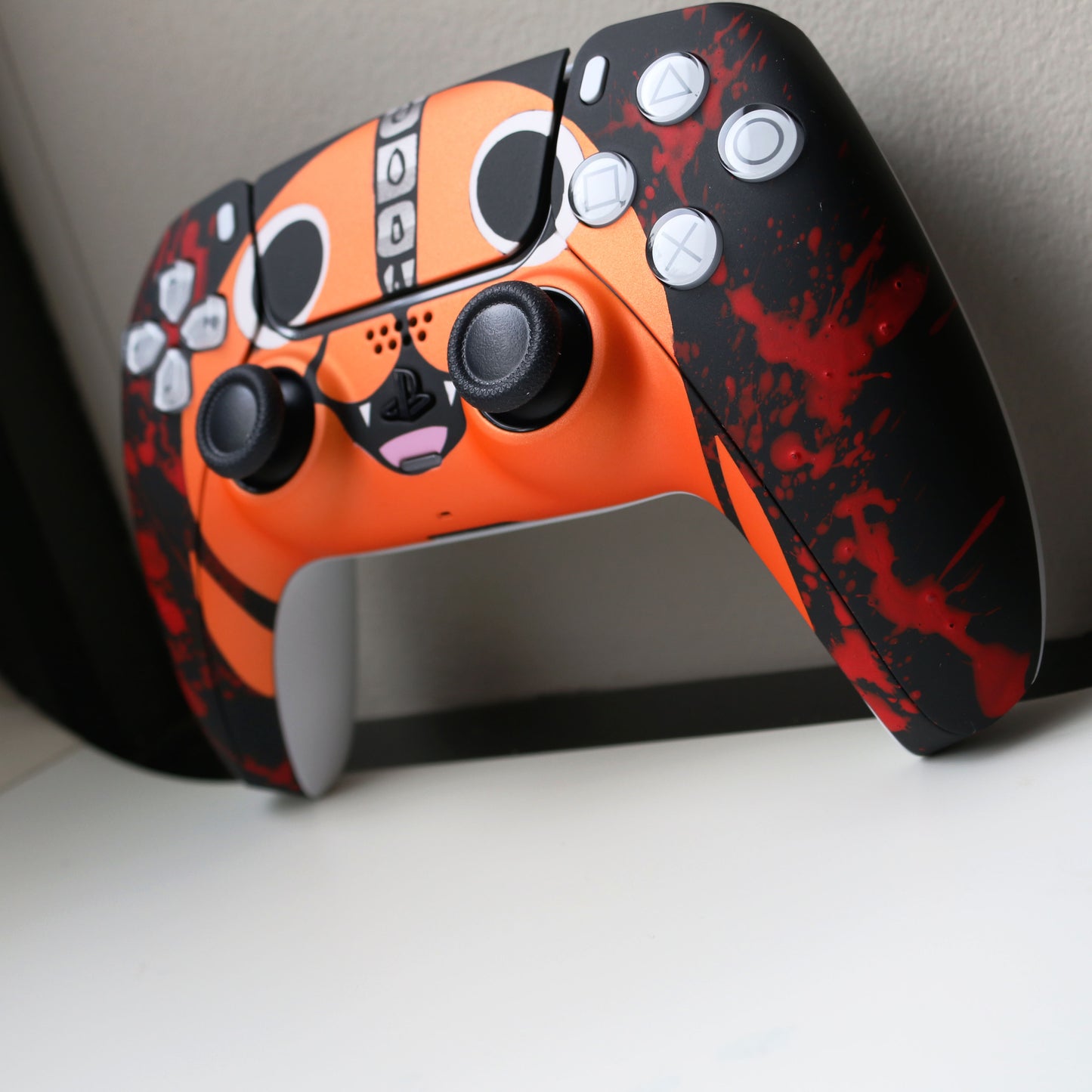 Custom Airbrush Painted Sony PlayStation 5 PS5 - Anime Chainsawman Pochita Animation Cute Cool